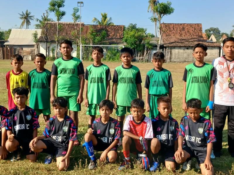 KEGIATAN LOMBA SEPAK BOLA SD TINGKAT KECAMATAN